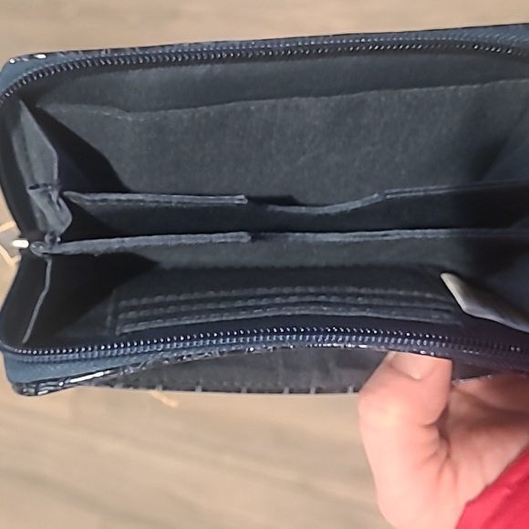 Bundle - Picture 5 of 12